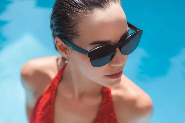 How to Clean Sunglasses